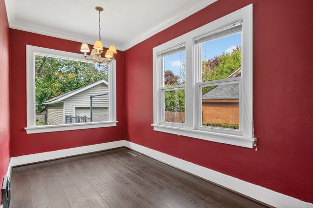 1017 E 17th Ave, Spokane, WA 99203