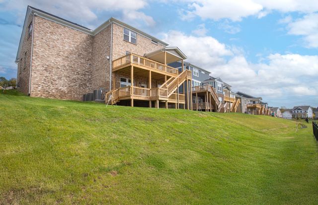 620 Snapdragon Lane, Hendersonville, TN 37075