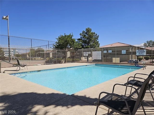 7300 North West Pirates Cove Road 2025, Las Vegas, NV 89145