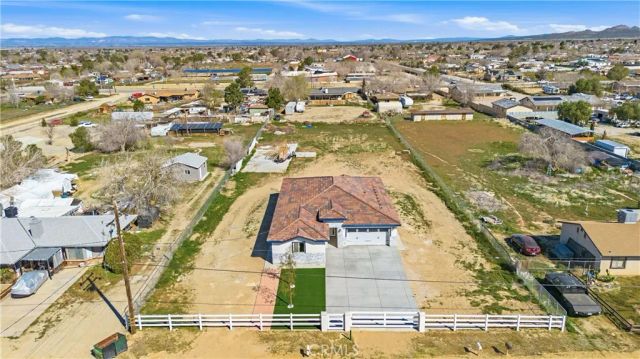 9827 E Avenue S2, Littlerock, CA 93543
