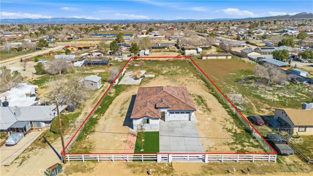 9827 E Avenue S2, Littlerock, CA 93543