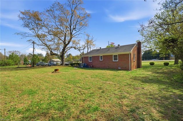 8952 Pocahontas TRL, Williamsburg, VA 23185