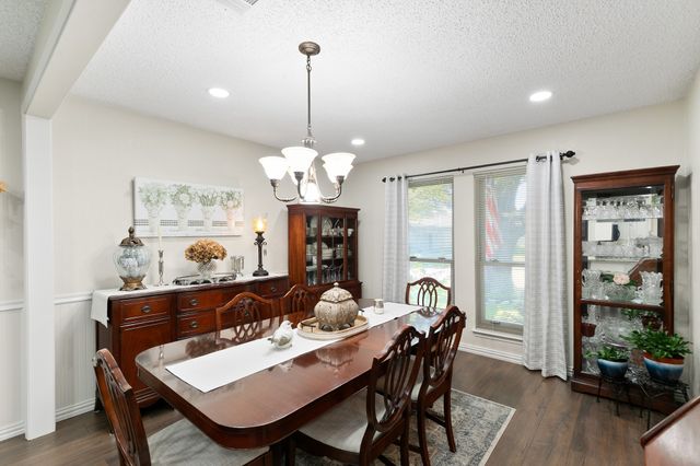417 Stroud Lane, Garland, TX 75043