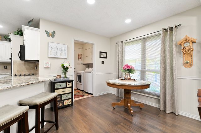 417 Stroud Lane, Garland, TX 75043