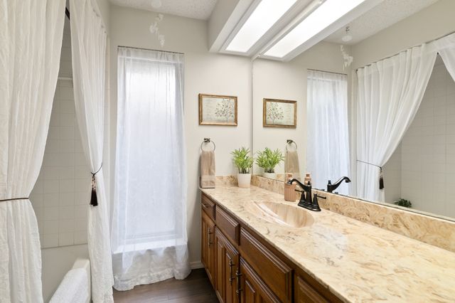 417 Stroud Lane, Garland, TX 75043