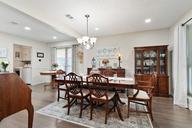 417 Stroud Lane, Garland, TX 75043