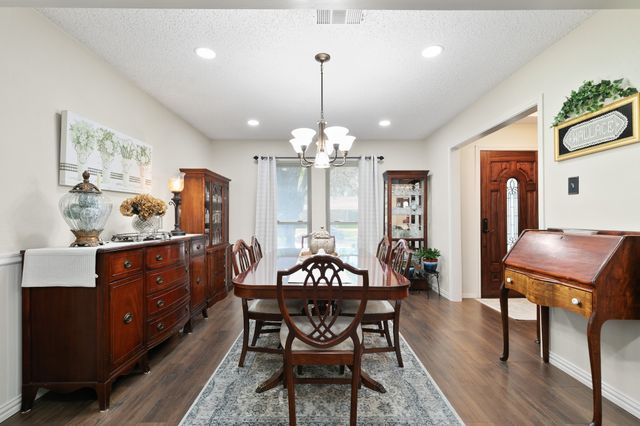 417 Stroud Lane, Garland, TX 75043
