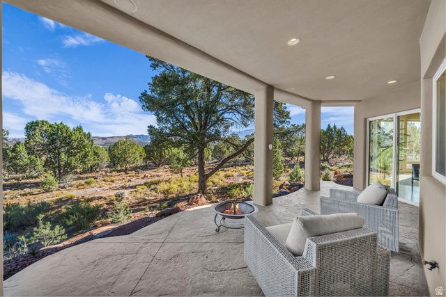 622 N PINION HILLS DR, Dammeron Valley, UT 84783