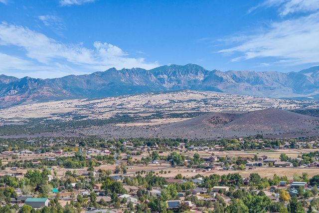 622 N PINION HILLS DR, Dammeron Valley, UT 84783