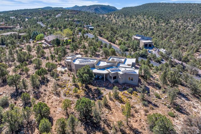 622 N PINION HILLS DR, Dammeron Valley, UT 84783