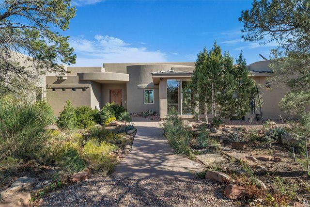 622 N PINION HILLS DR, Dammeron Valley, UT 84783