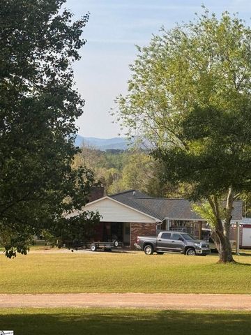 385 Wall Street, Campobello, SC 29322