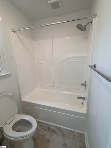 385 Wall Street, Campobello, SC 29322