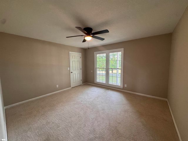 385 Wall Street, Campobello, SC 29322