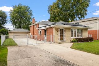 10720 Laramie Avenue, Oak Lawn, IL 60453