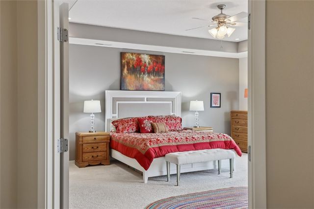 245 Holiday Rd 3, Coralville, IA 52241