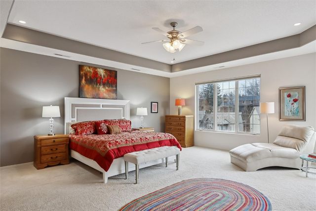 245 Holiday Rd 3, Coralville, IA 52241