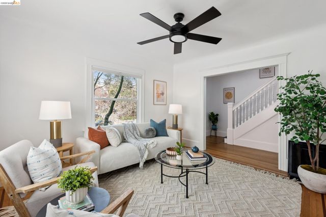 3316 Harrison St, Oakland, CA 94611