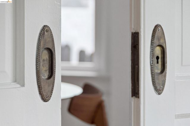 3316 Harrison St, Oakland, CA 94611