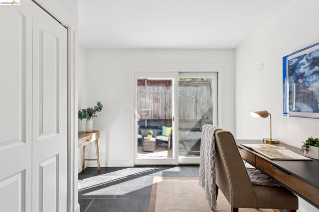 3316 Harrison St, Oakland, CA 94611