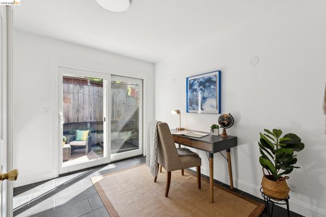 3316 Harrison St, Oakland, CA 94611