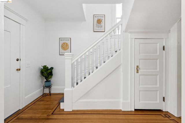 3316 Harrison St, Oakland, CA 94611