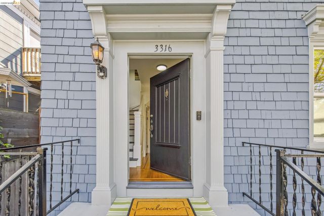 3316 Harrison St, Oakland, CA 94611