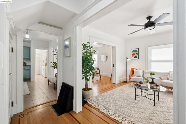 3316 Harrison St, Oakland, CA 94611