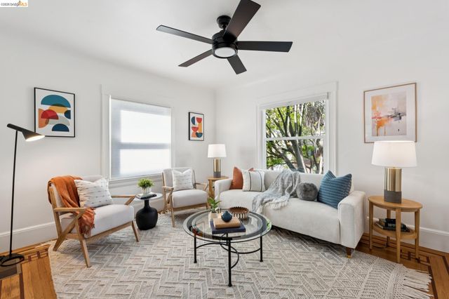 3316 Harrison St, Oakland, CA 94611