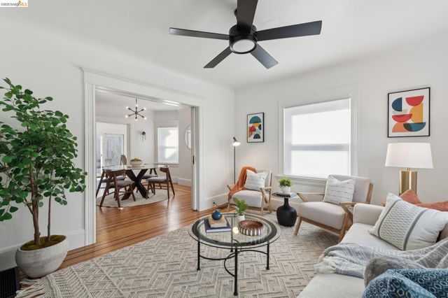 3316 Harrison St, Oakland, CA 94611