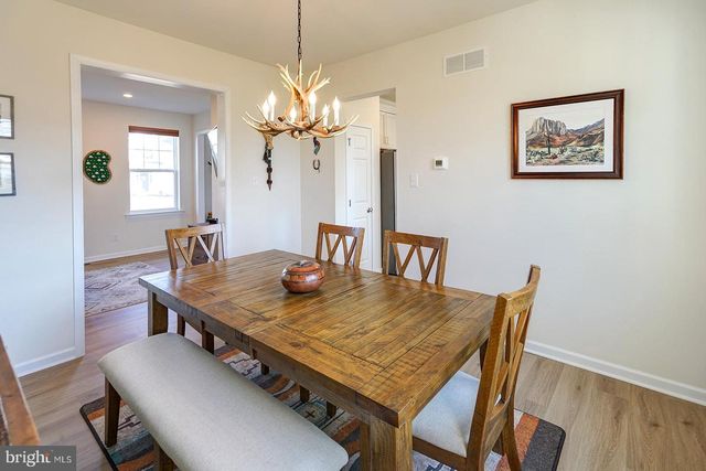 110 PETRELIA DR, Honey Brook, PA 19344