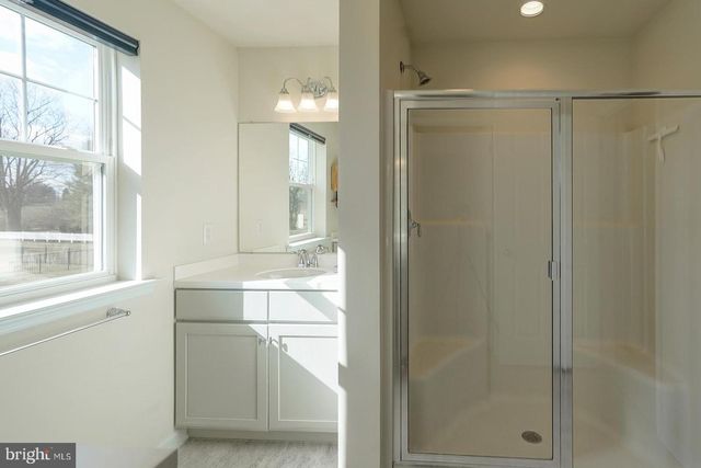 110 PETRELIA DR, Honey Brook, PA 19344