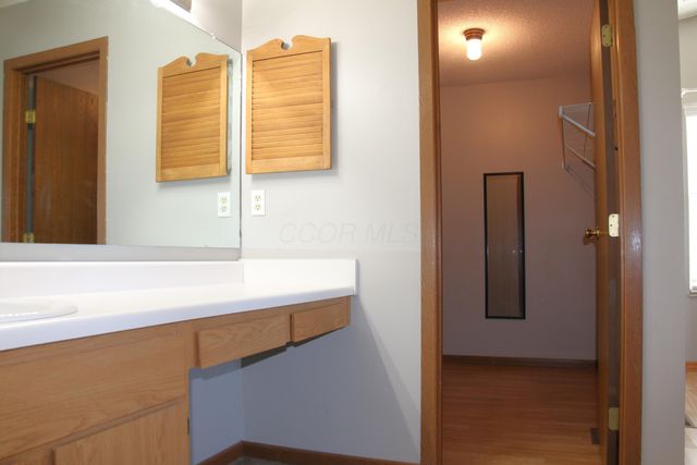 3130 Castlebrook Avenue, Hilliard, OH 43026