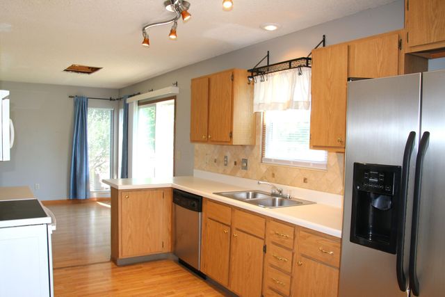 3130 Castlebrook Avenue, Hilliard, OH 43026