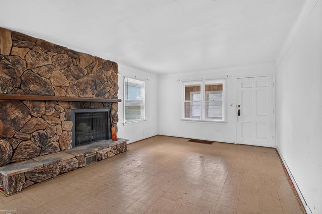 37191 Dundee Street, Sterling Heights, MI 48310