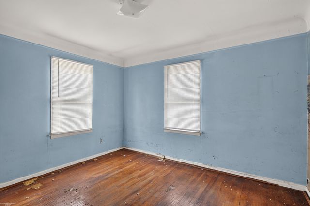 37191 Dundee Street, Sterling Heights, MI 48310