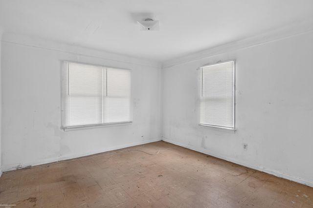 37191 Dundee Street, Sterling Heights, MI 48310