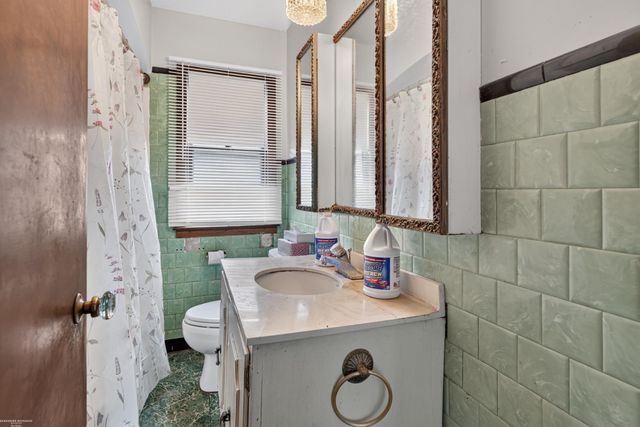 37191 Dundee Street, Sterling Heights, MI 48310