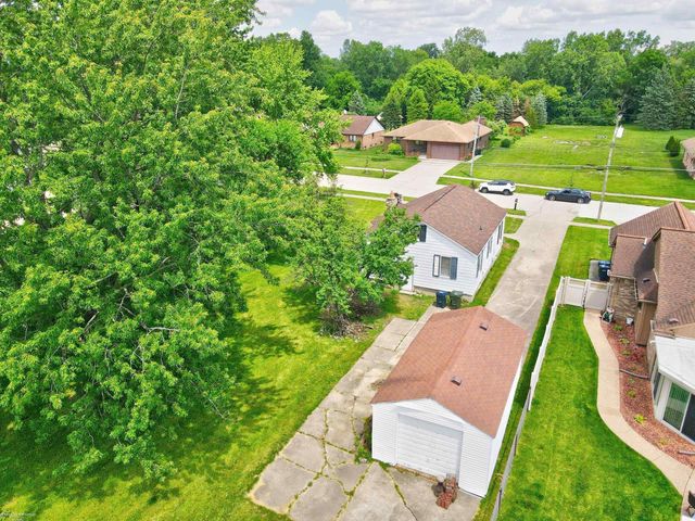 37191 Dundee Street, Sterling Heights, MI 48310