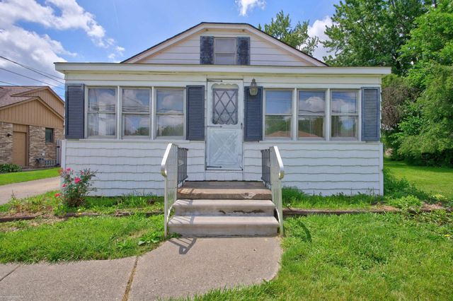 37191 Dundee Street, Sterling Heights, MI 48310