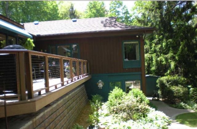 2248 Crest Drive, Kalamazoo, MI 49008