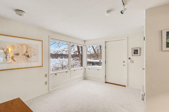 2248 Crest Drive, Kalamazoo, MI 49008