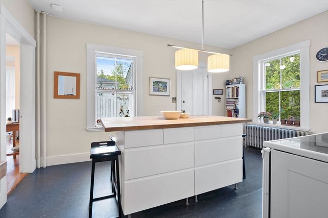 204 Washington Street, Gloucester, MA 01930