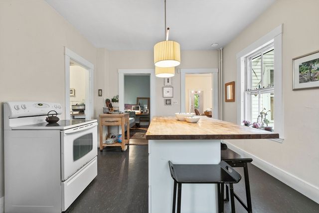 204 Washington Street, Gloucester, MA 01930