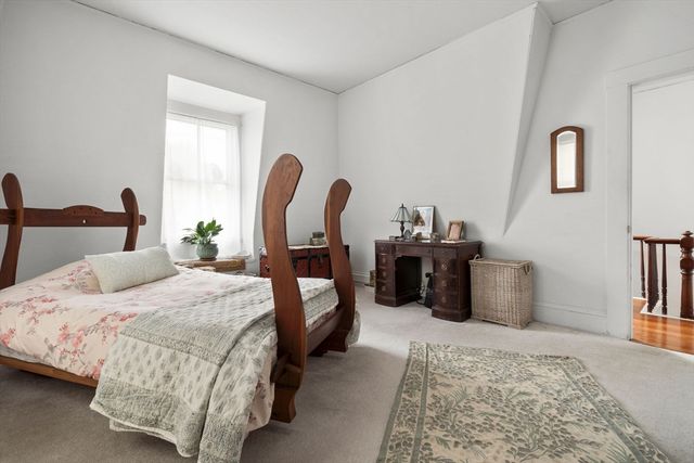 204 Washington Street, Gloucester, MA 01930