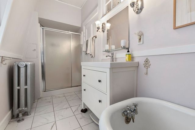 204 Washington Street, Gloucester, MA 01930