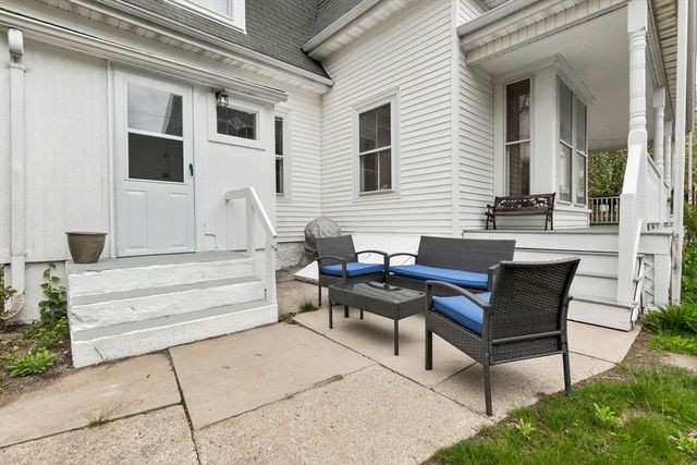 204 Washington Street, Gloucester, MA 01930