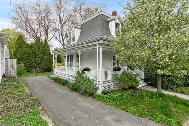 204 Washington Street, Gloucester, MA 01930