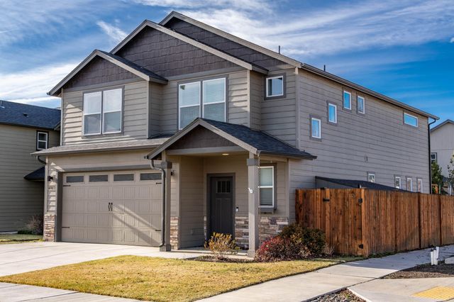 61813 Azalia Place, Bend, OR 97702