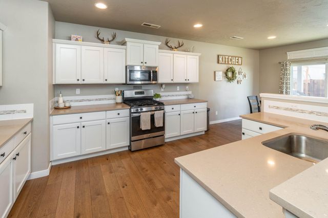 61813 Azalia Place, Bend, OR 97702